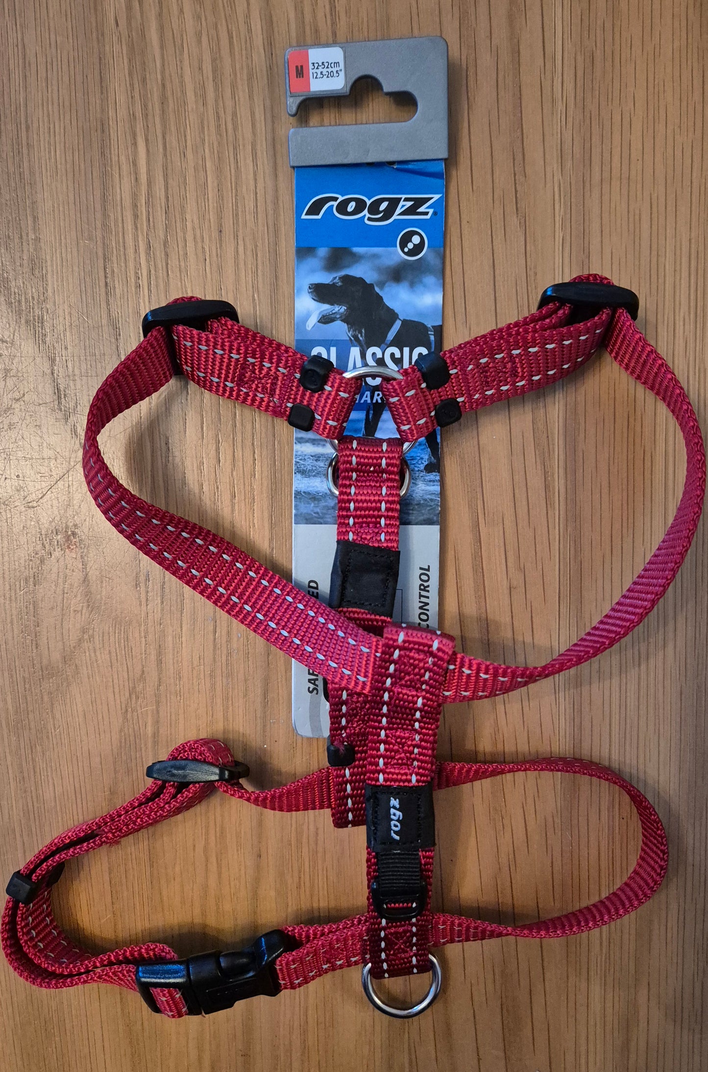 Rogz Classic Reflective Harness in Red Size M 32-52cm